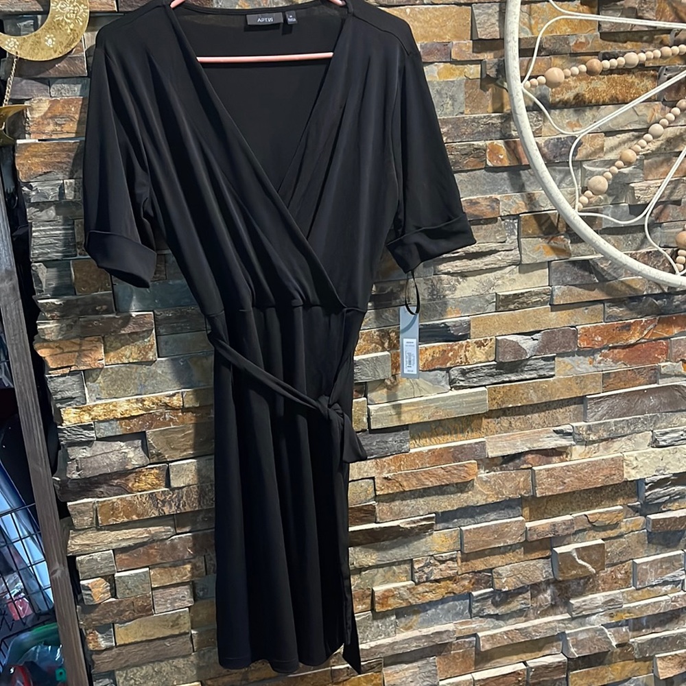 Little black dress APT. 9